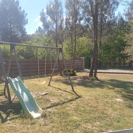 Timaauma Familial Au Calme Sous Les Chenes Salles (Gironde)